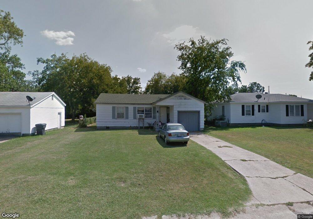 418 Pine St, Ardmore, OK 73401 - photo 1