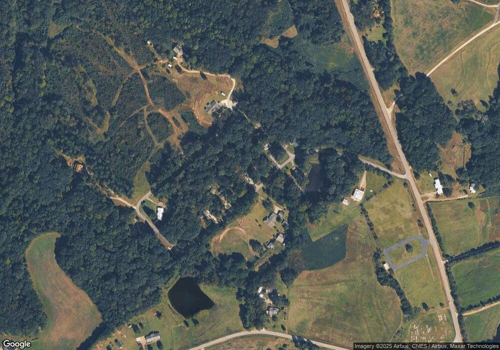 200 Cedar Creek Cir, Hartwell, GA 30643 - photo 1