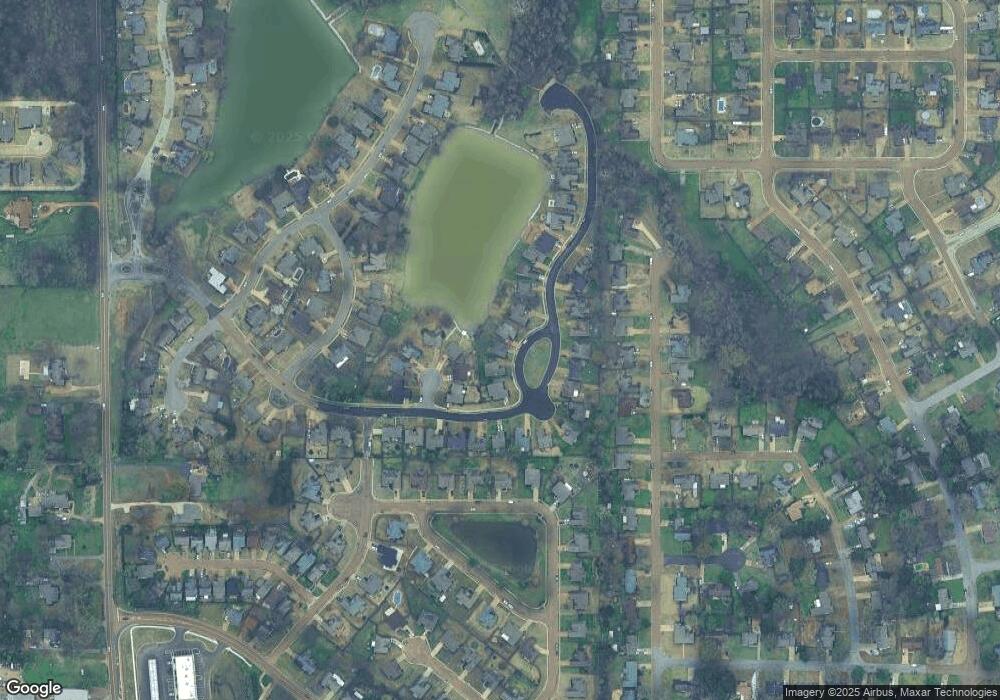 1275 Cross Creek Dr E, Hernando, MS 38632 - photo 1