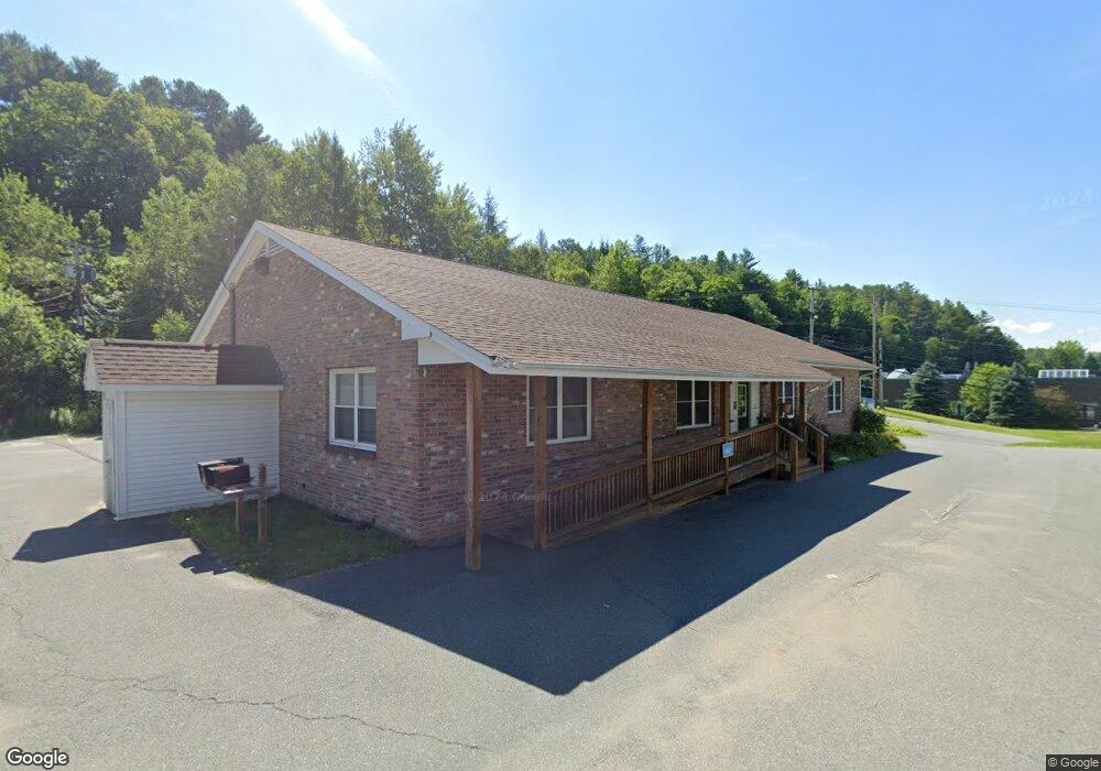1097 Hospital Dr, Saint Johnsbury, VT 05819 - photo 1