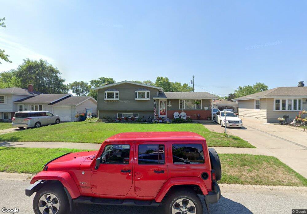 3128 Farmer Dr, Highland, IN 46322 - photo 1