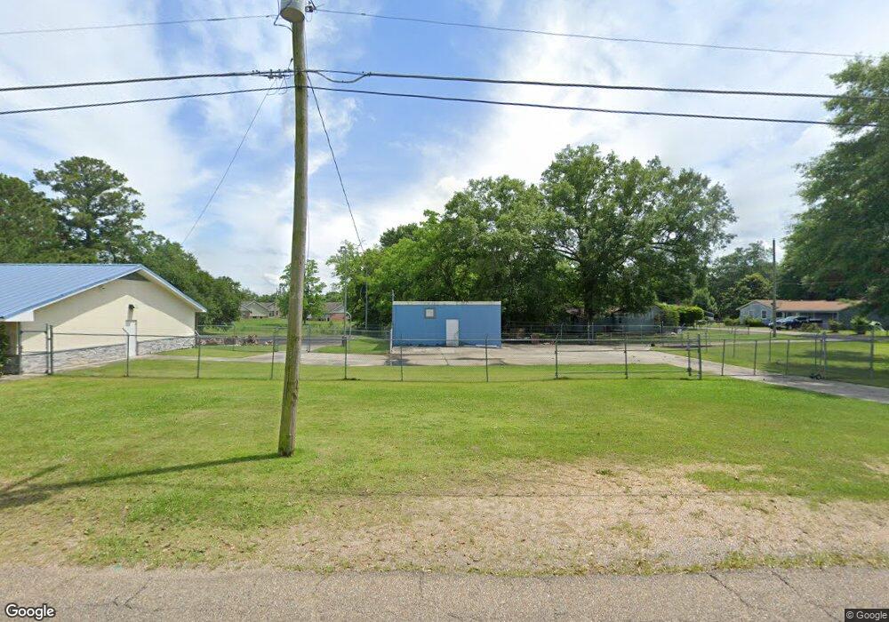 1321 Queen St, Laurel, MS 39440 - photo 1
