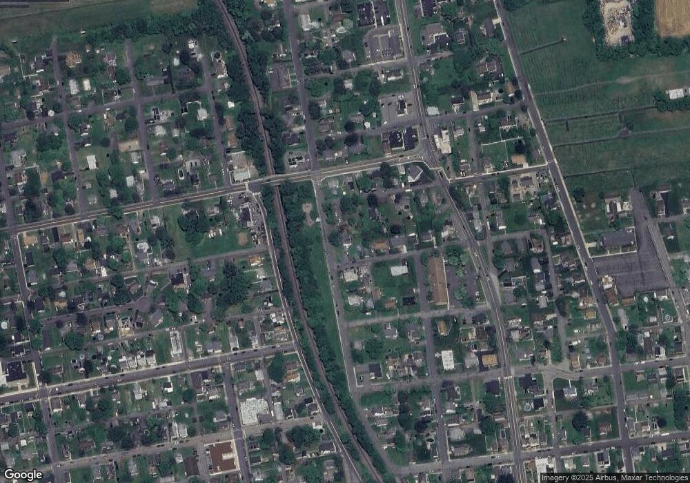 726 1st Ave, Phillipsburg, NJ 08865 - photo 1