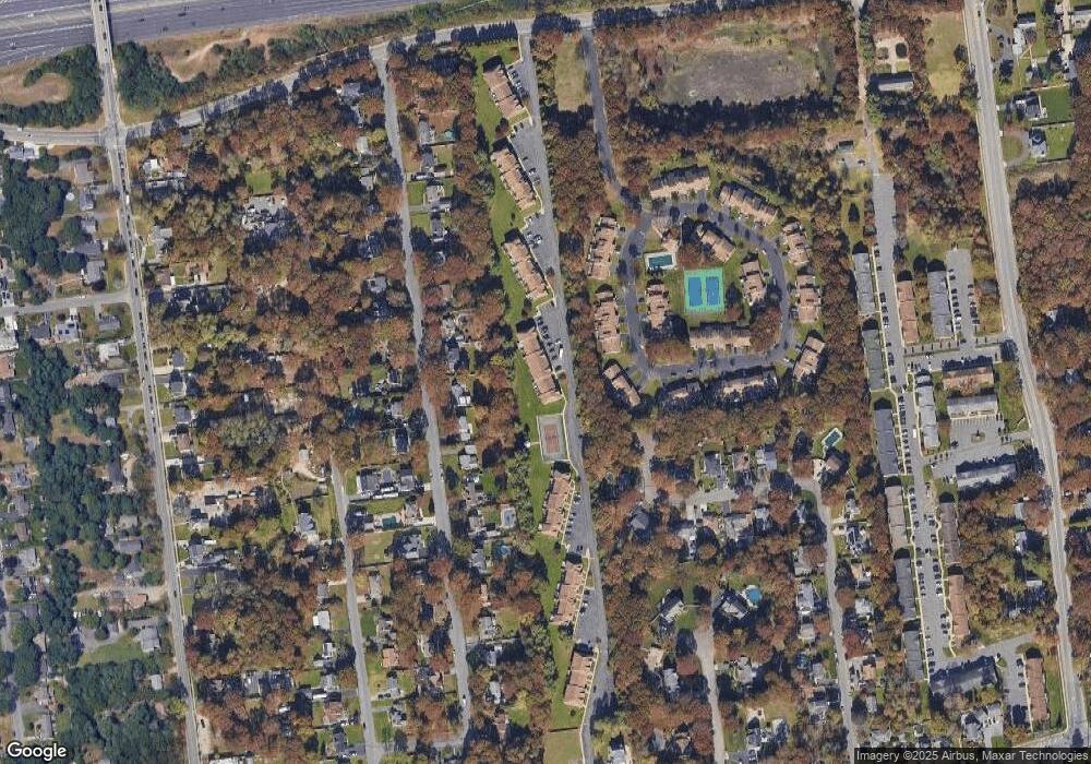 37 Gazebo Ln, Holtsville, NY 11742 - photo 1