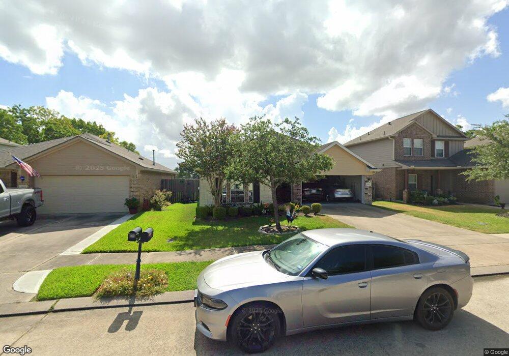 1820 Winding Trail Ln, Alvin, TX 77511 - photo 1