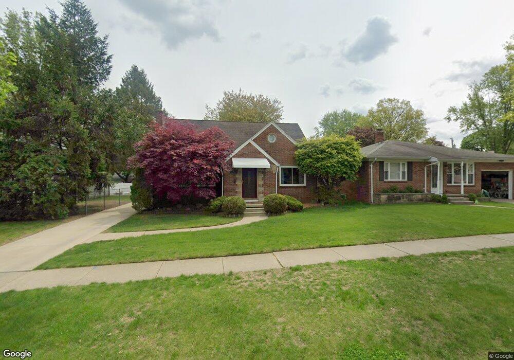 2913 Wyndale Rd, Toledo, OH 43613 - photo 1