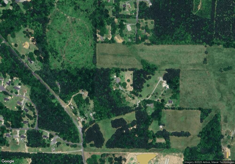 165 Cobb Dr, Chatsworth, GA 30705 - photo 1