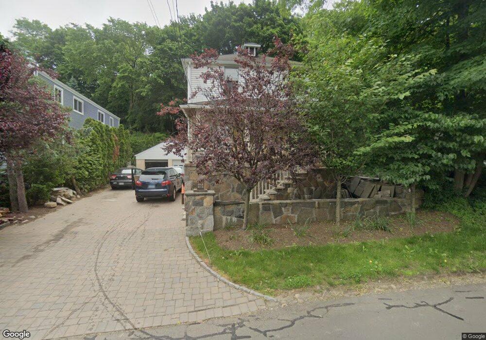 53 Pemberwick Rd, Greenwich, CT 06831 - photo 1