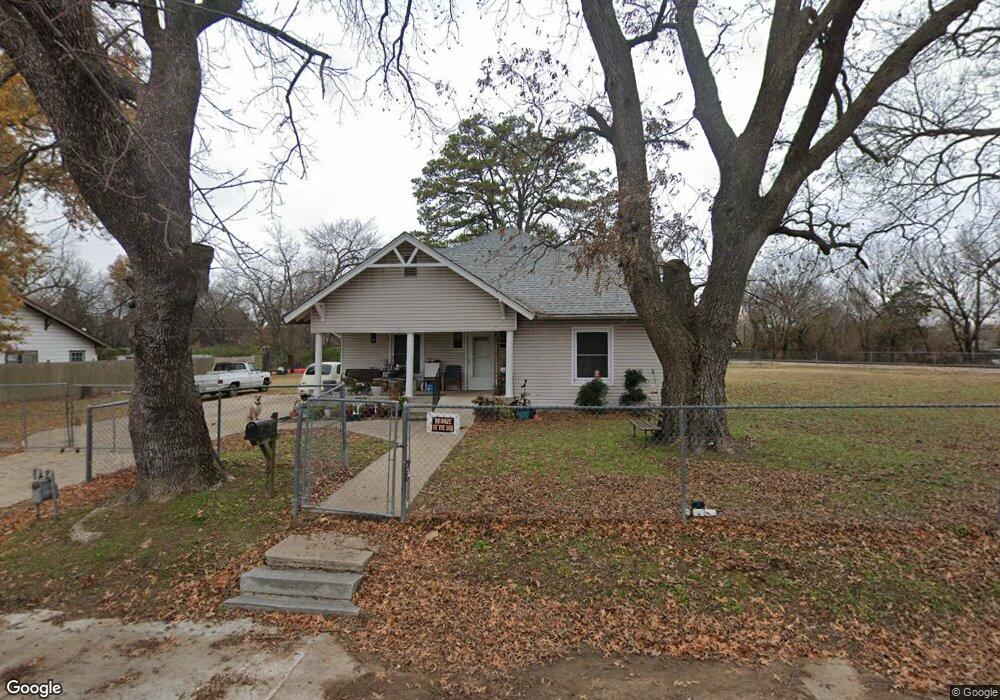 1010 N Porter Ave, Okmulgee, OK 74447 - photo 1