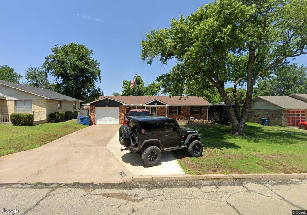 1232 E 5th St, Cushing, OK 74023 - photo 1