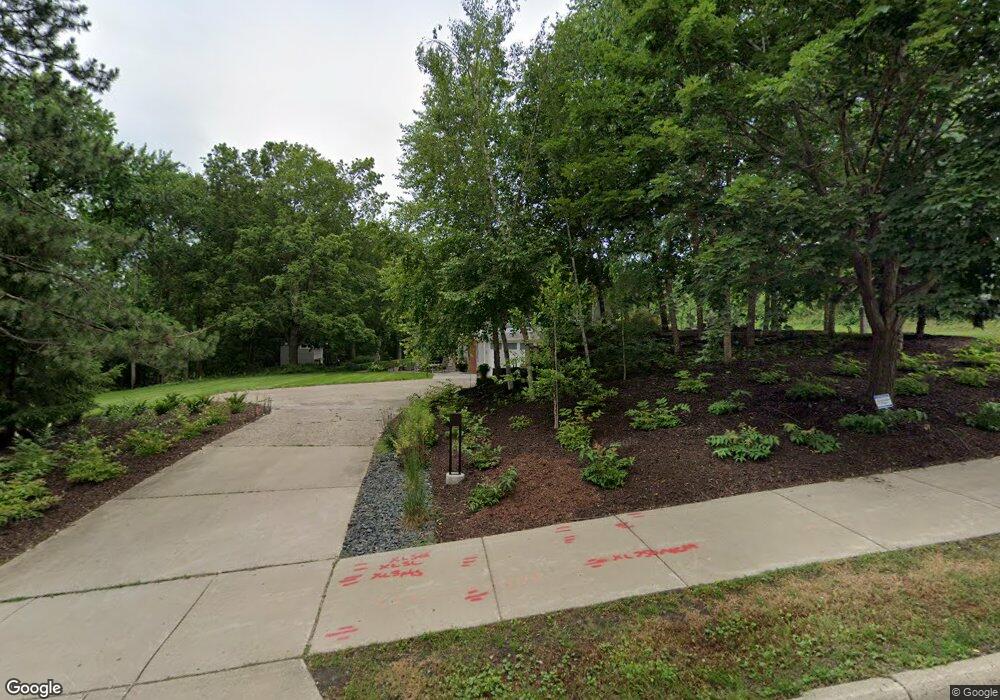 4732 Williston Rd, Minnetonka, MN 55345 - photo 1