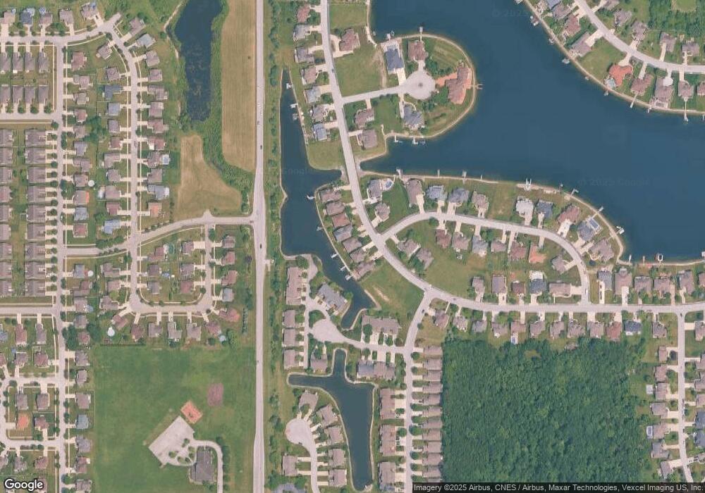 10420 Doubletree Dr S, Crown Point, IN 46307 - photo 1