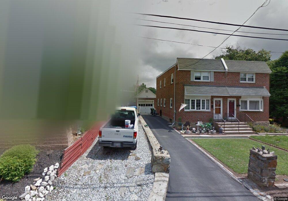 814 Maple Rd, Wallingford, PA 19086 - photo 1