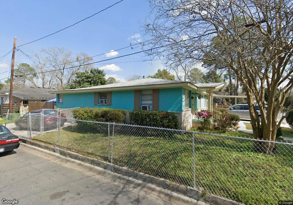 826 W 50th St, Savannah, GA 31405 - photo 1