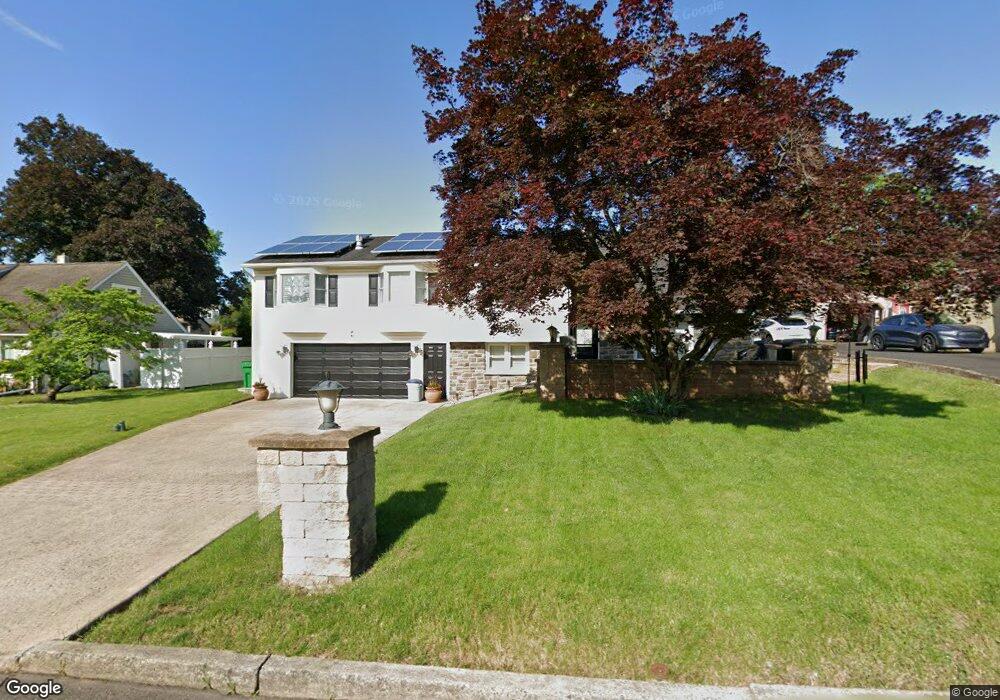 429 Macoby St, Pennsburg, PA 18073 - photo 1