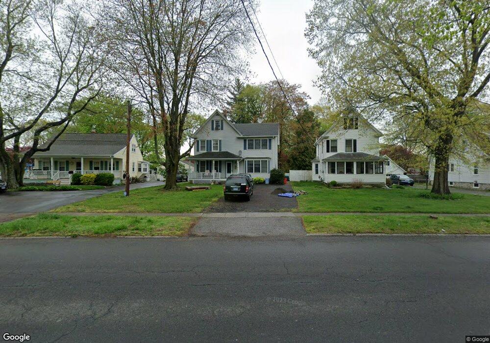 1336 Huntington Rd, Stratford, CT 06614 - photo 1