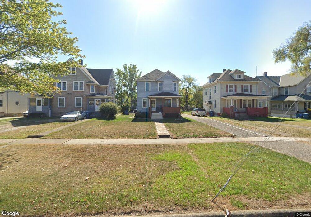 1726 E 31st St, Lorain, OH 44055 - photo 1