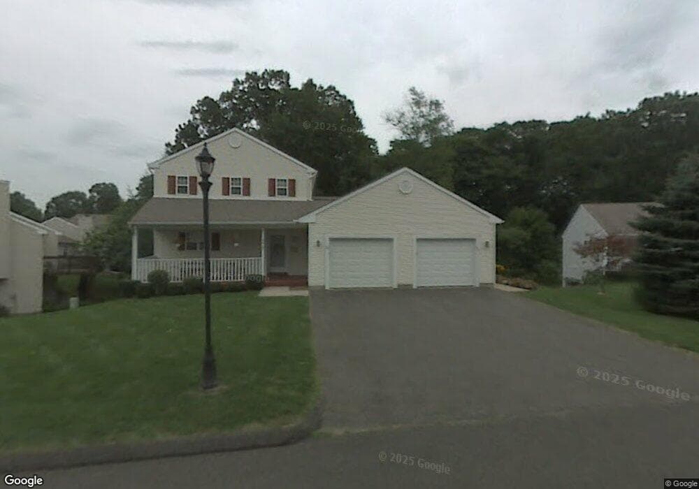 38 Dibble Hollow Ln, Windsor Locks, CT 06096 - photo 1