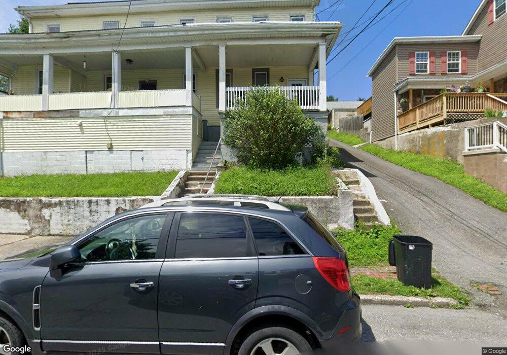 212 Washington St, Tamaqua, PA 18252 - photo 1