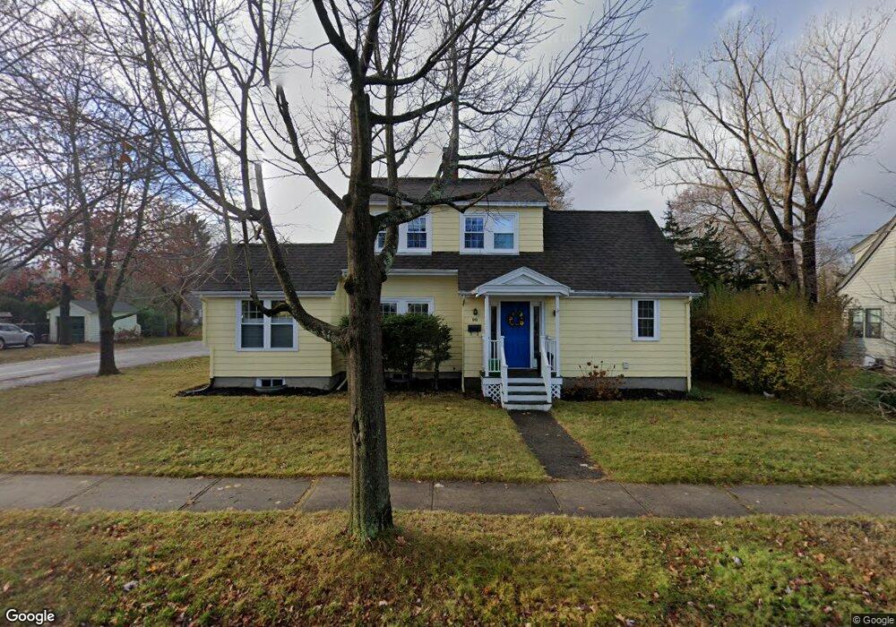 98 Thaxter Rd, Portsmouth, NH 03801 - photo 1