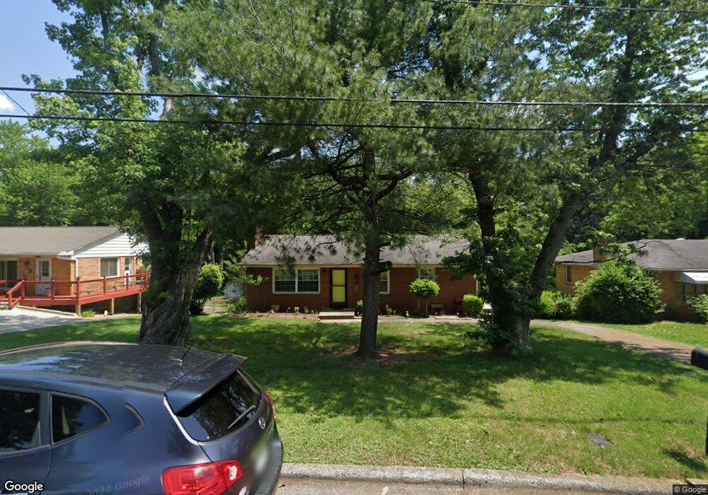 658 Holland Dr, Statesville, NC 28677 - photo 1