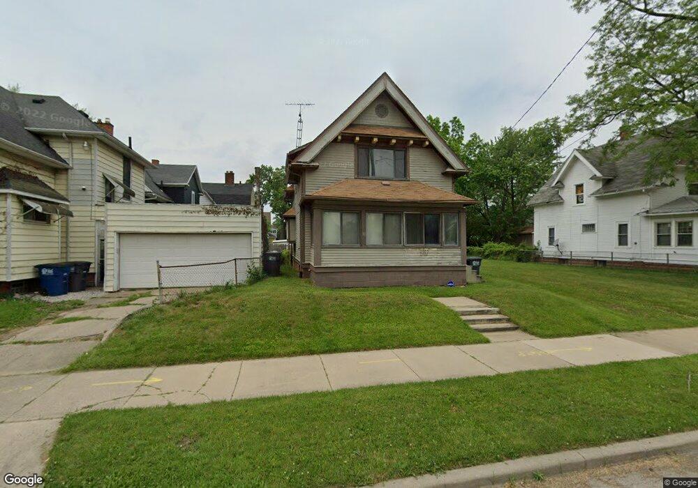 2909 Fulton St, Toledo, OH 43610 - photo 1