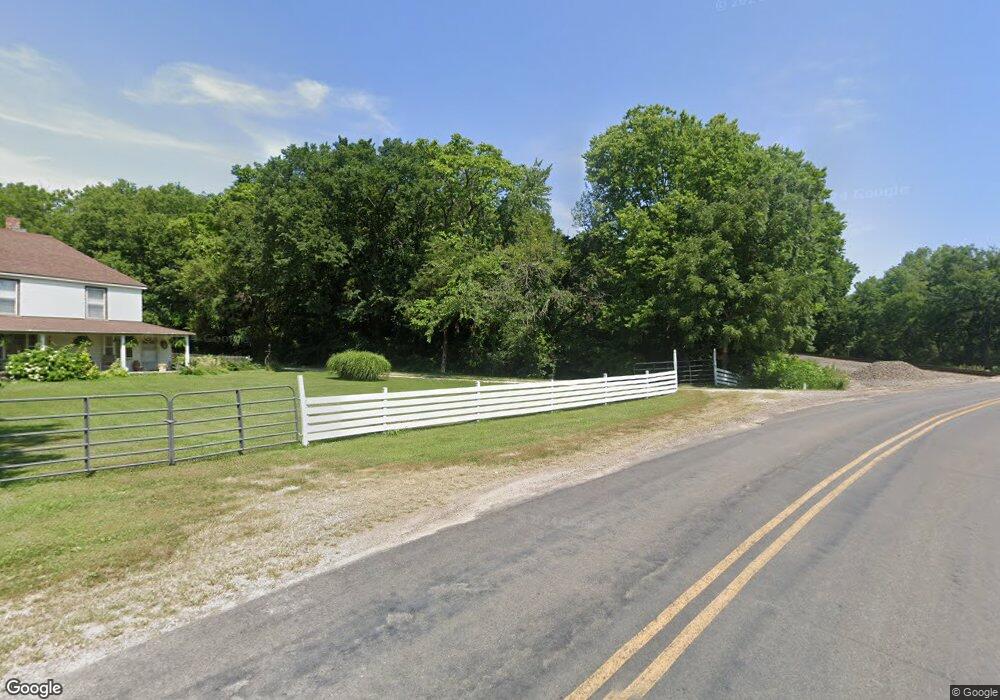 9821 SW Olive St, Wakarusa, KS 66546 - photo 1