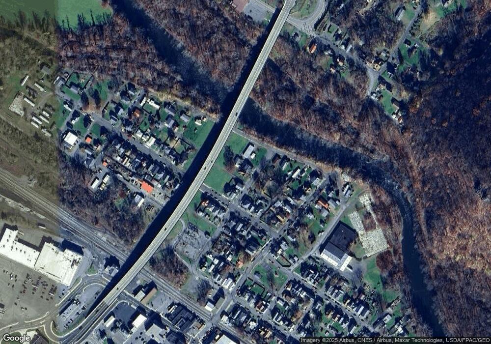 305 N Davis St, Keyser, WV 26726 - photo 1