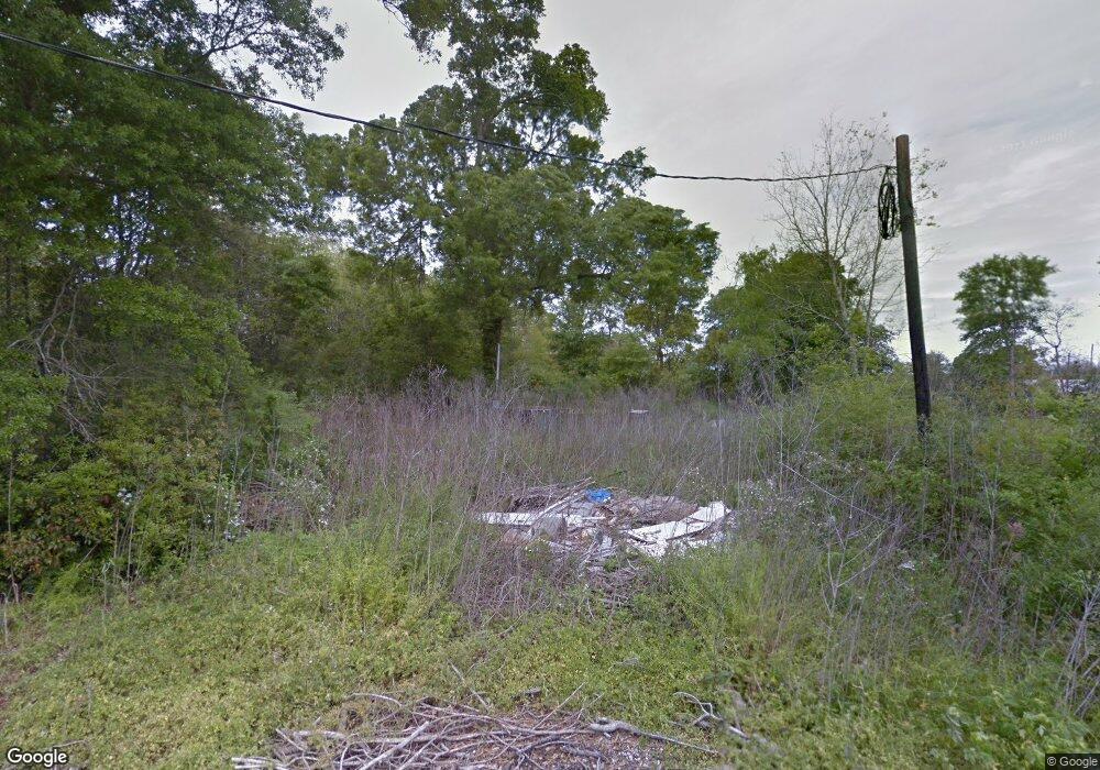 336 W Hebert Rd, Lake Charles, LA 70607 - photo 1