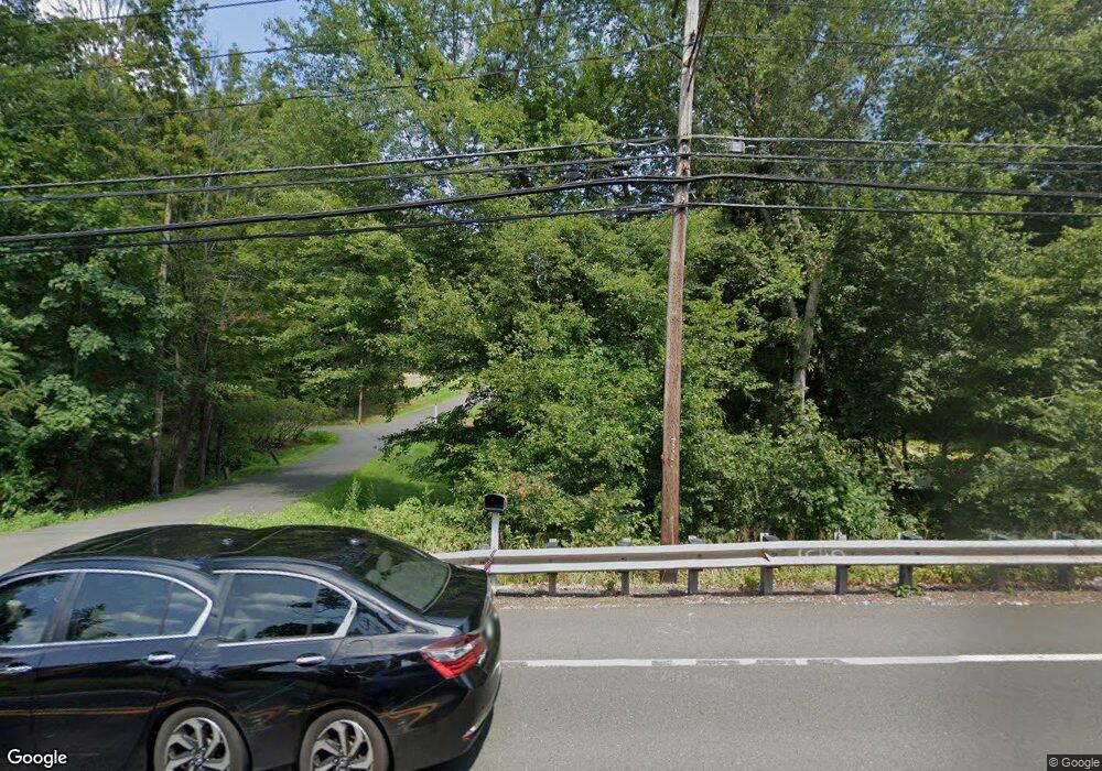 154 Academy Rd, Cheshire, CT 06410 - photo 1