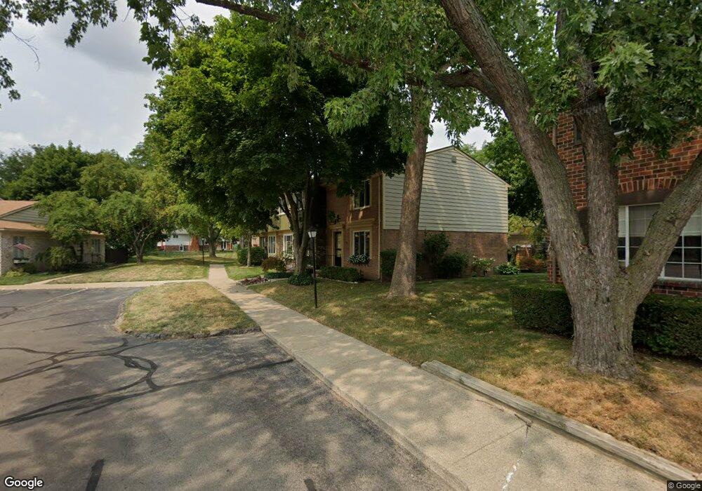 1982 Ridge Ct, Royal Oak, MI 48073 - photo 1