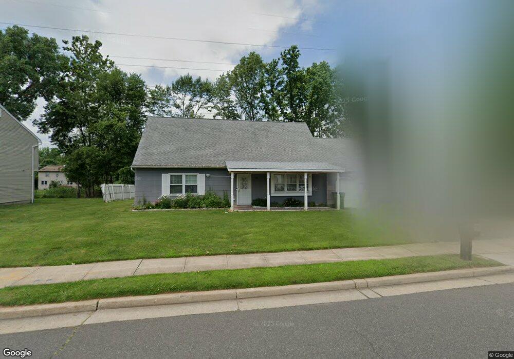 39 Roxy Ave, Edison, NJ 08820 - photo 1