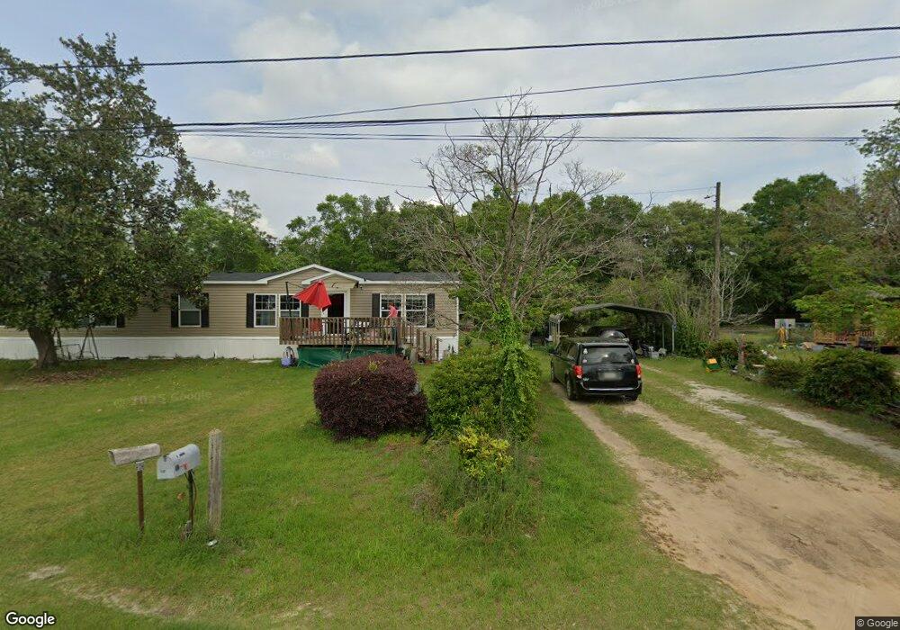 654 Weeks Rd, Douglas, GA 31533 - photo 1