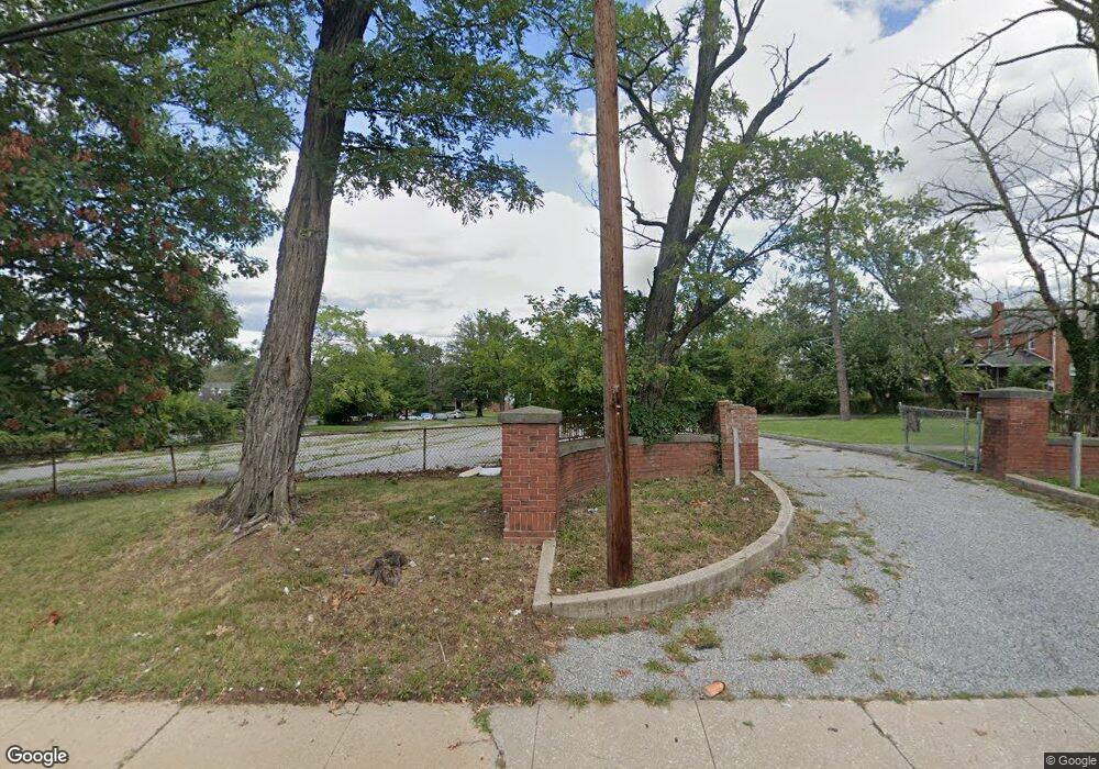 701 Cooks Ln, Baltimore, MD 21229 - photo 1