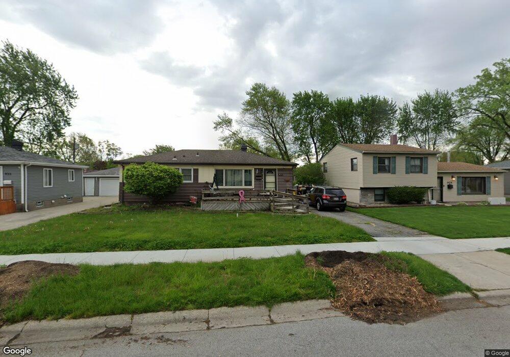 929 N Oakwood Ave, Griffith, IN 46319 - photo 1