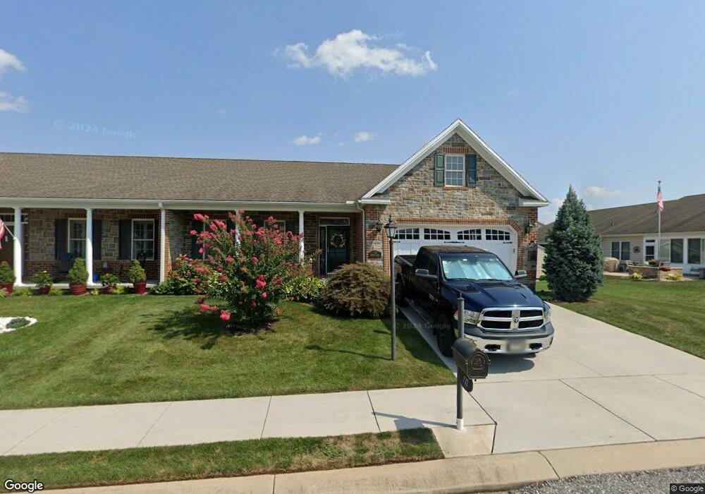 132 Stoners Cir, Littlestown, PA 17340 - photo 1