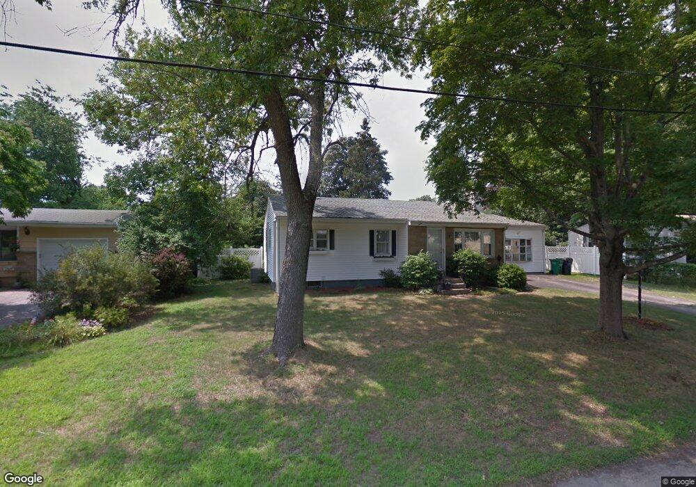 33 Montcalm Rd, Warwick, RI 02889 - photo 1