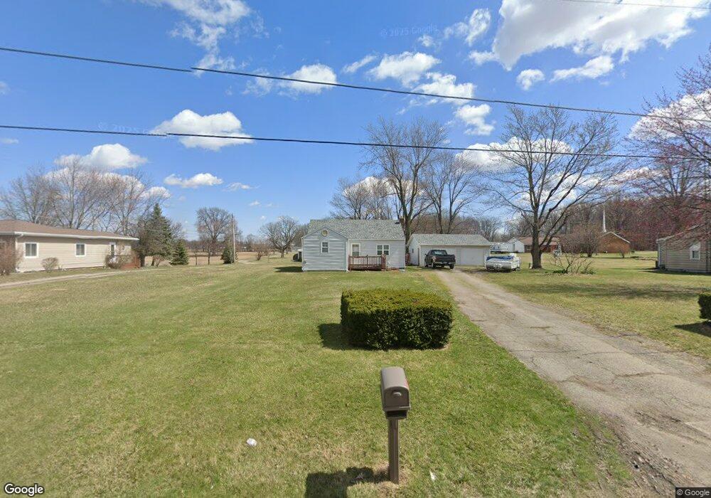 1582 Stewart Rd, Lima, OH 45801 - photo 1