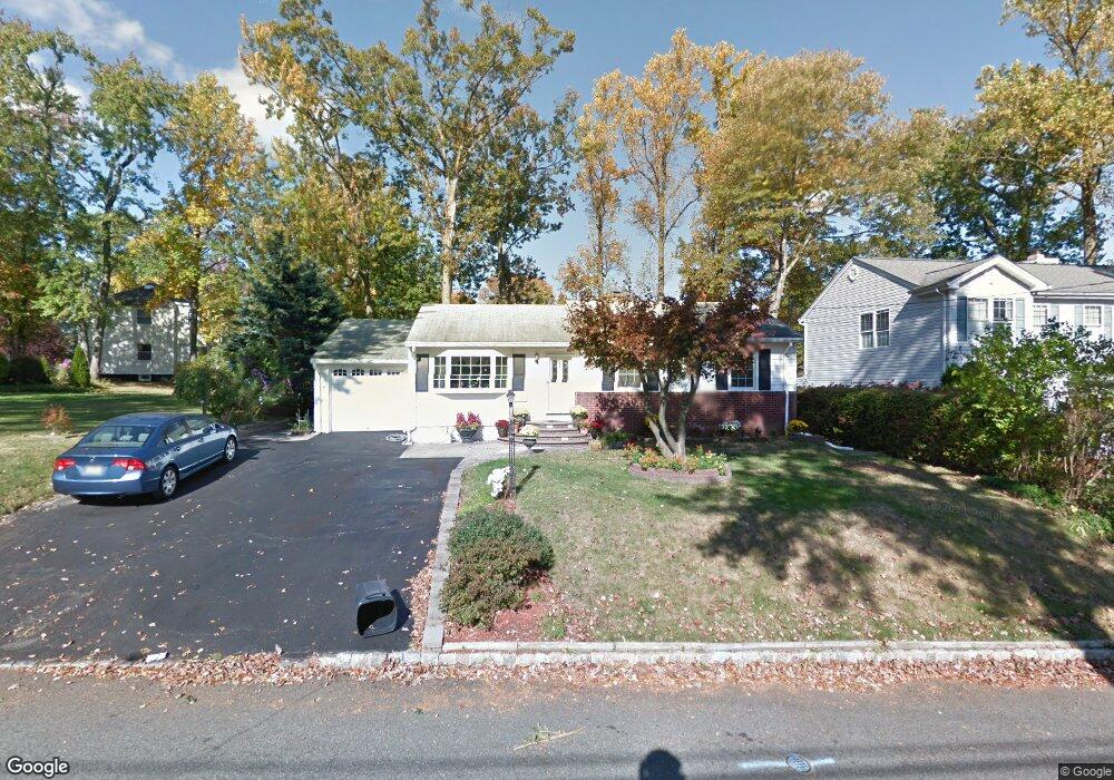 244 Hiawatha Blvd, Lake Hiawatha, NJ 07034 - photo 1