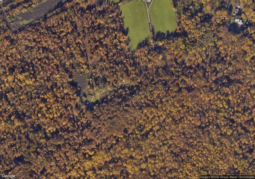 75 W Bertolet Place, Reading, PA 19605 - photo 1