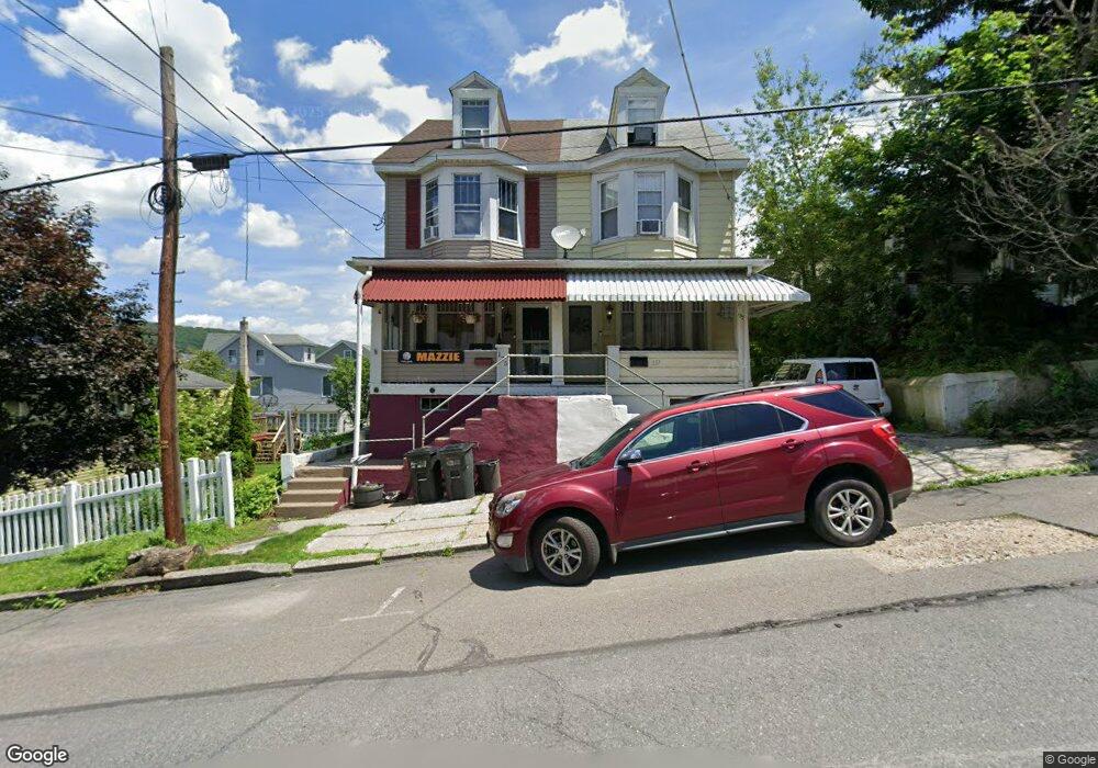 135 6th St, Coaldale, PA 18218 - photo 1