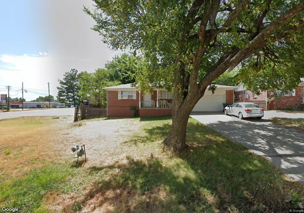 101 Maiden Ln, Claremore, OK 74017 - photo 1