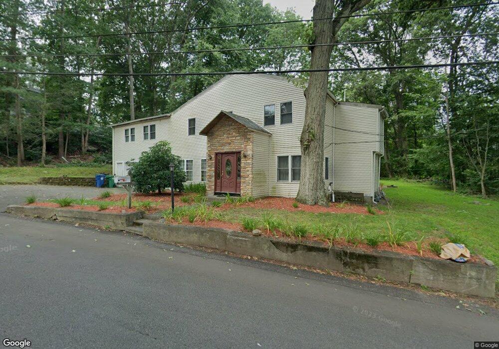 17 Pathwood Ave, Burlington, MA 01803 - photo 1