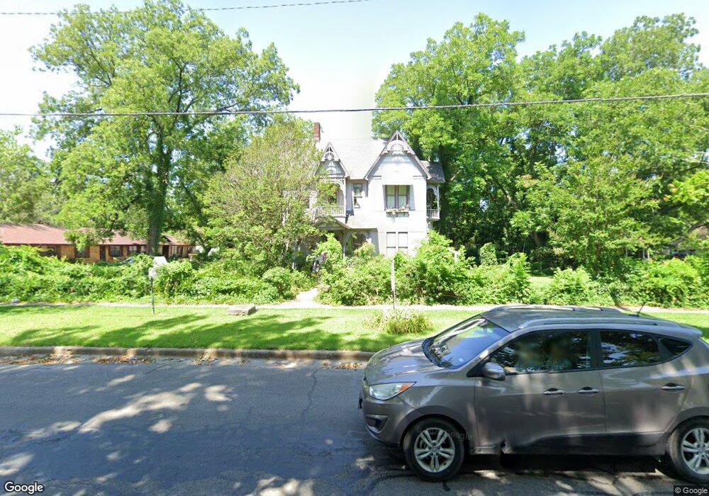 803 N Main St, Bonham, TX 75418 - photo 1