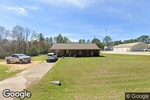 521 Jones St, Newhebron, MS 39140