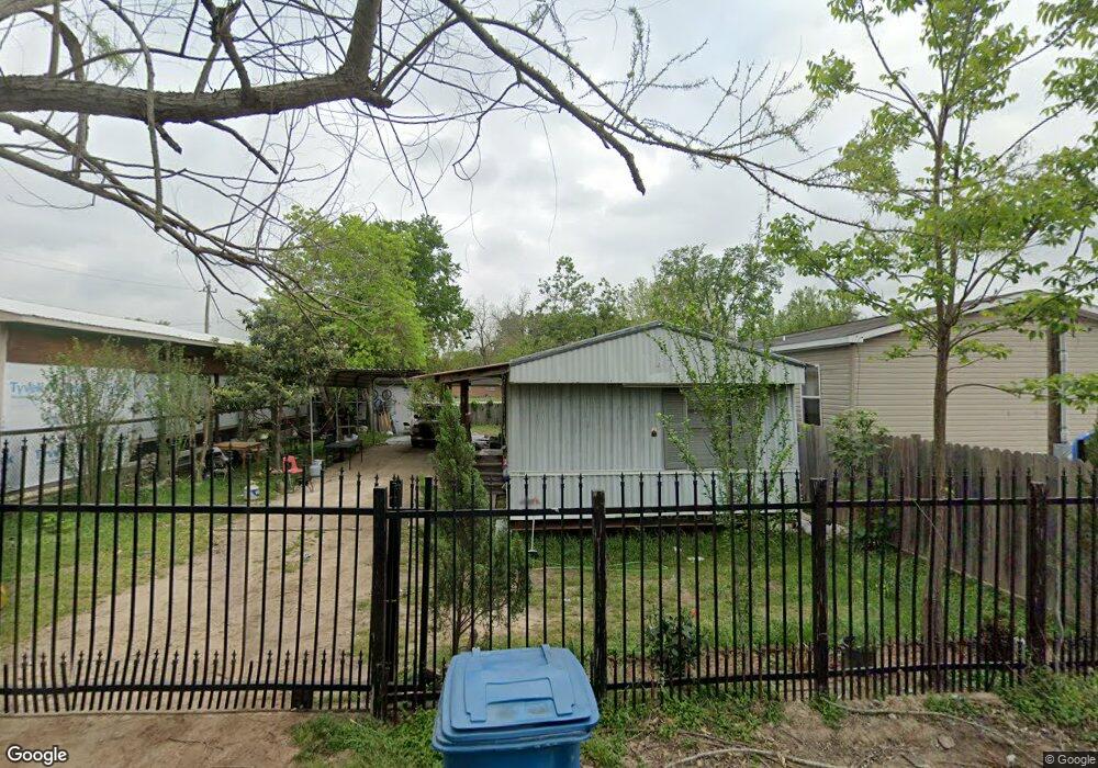 4611 Justin St, Houston, TX 77093 - photo 1