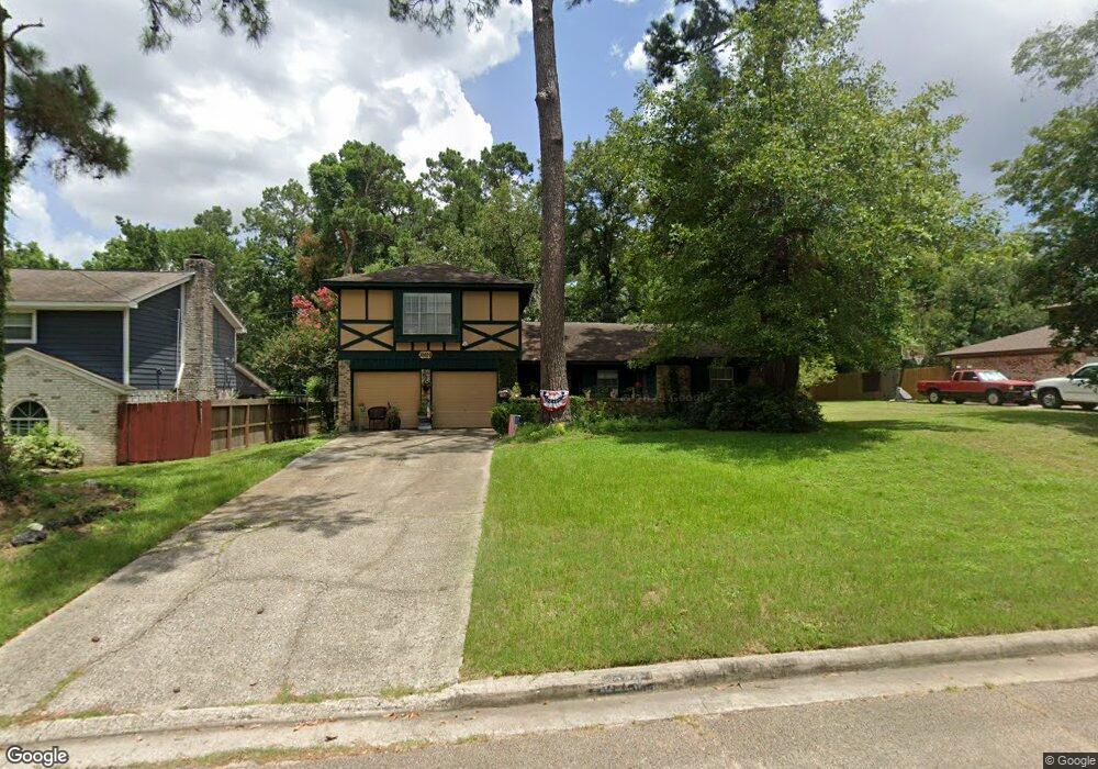 10229 Woodhollow Dr, Conroe, TX 77385 - photo 1