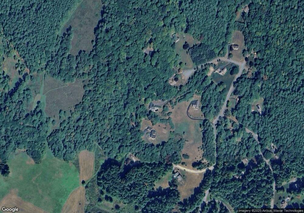 103 Labbie Ln, White River Junction, VT 05001 - photo 1