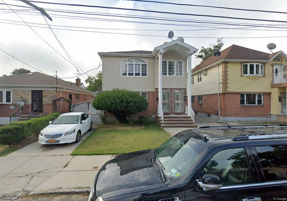 16424 75th Rd, Fresh Meadows, NY 11366 - photo 1