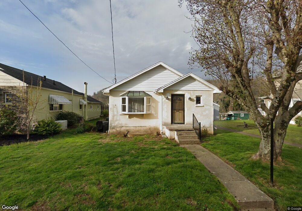 2213 West Virginia Ave, Dunbar, WV 25064 - photo 1